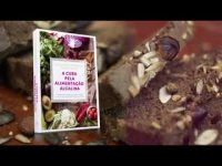 Alexandre Fernandes explica como fazer: Pão de alfarroba, sementes e oleaginosas. Alexandre Fernandes explica como fazer: Pão de alfarroba, sementes e oleaginosas.